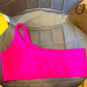 Trendy half shoulder pink bikini top Medium